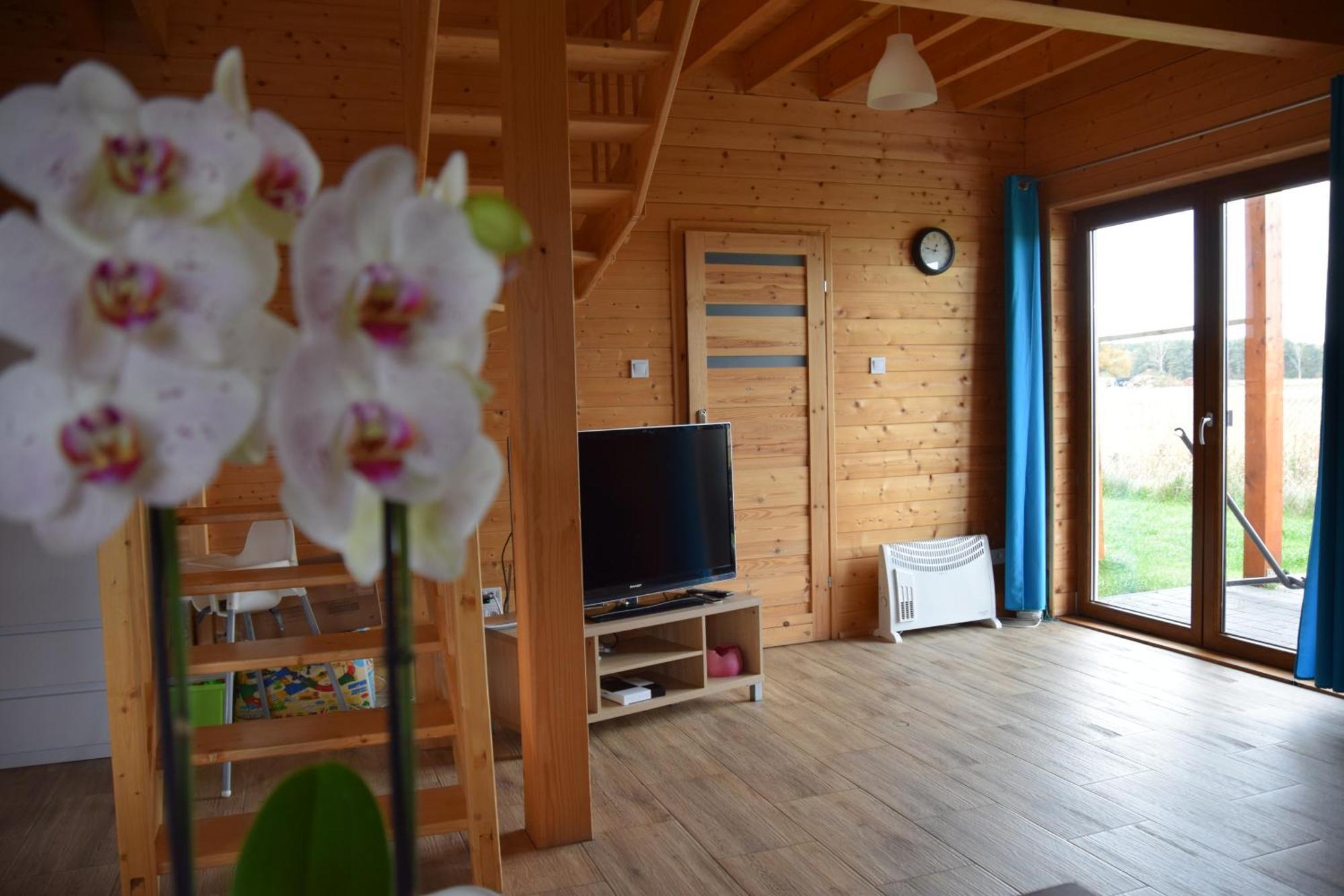 Slowinskie Widoki Domki Flora, Fauna, Noclegi Smoldzinski Las Eksteriør billede